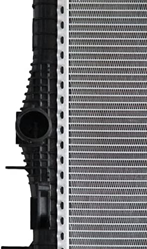 Радиатор TYC 13875 е Съвместим с Ford Explorer 2020-2021 година на издаване